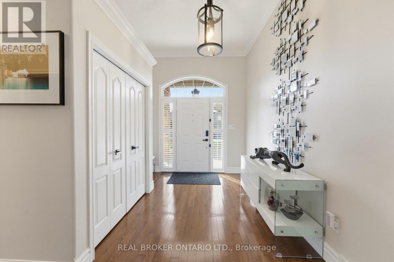70 DEER RIDGE CRESCENT — photo 3