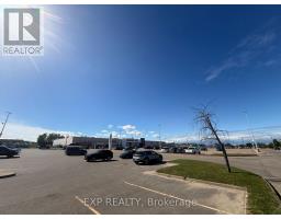 B&c - 1108 Pembroke Street E, Laurentian Valley, ON K8A7R5 Photo 9