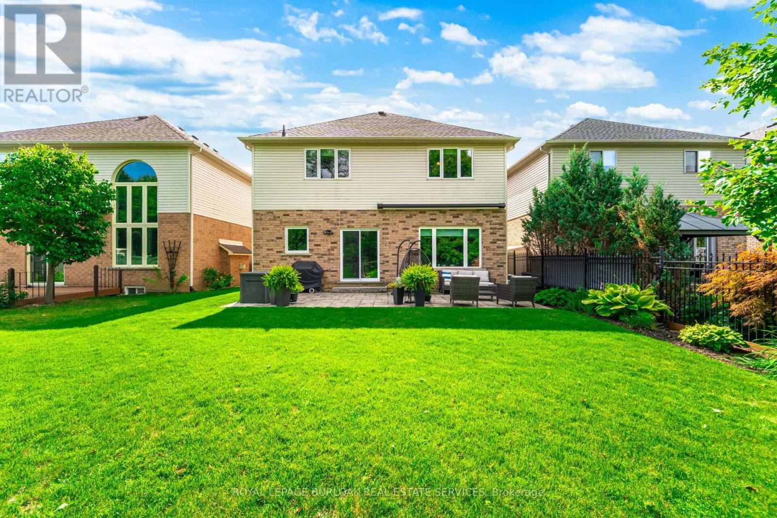 84 Meadowbank Drive, Hamilton, ON photo 44