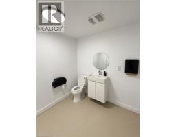 4949 Victoria Avenue, Niagara Falls, ON L2E4C7 Photo 6