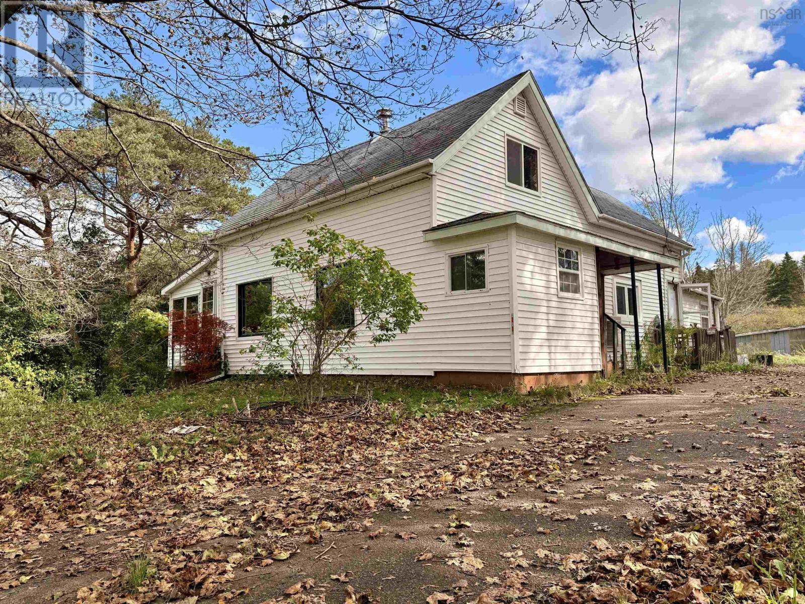 4466 Highway 302 - 2
