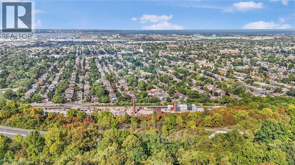 60 MOUNTAIN BROW Boulevard - 37