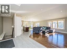 Foyer - 37 Guy Street, Shediac, NB E4P0L5 Photo 12