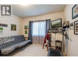 4pc Bathroom - 77 9 Street Ne, Medicine Hat, AB T1A5S1 Photo 11
