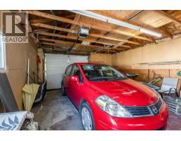 77 9 Street Ne, Medicine Hat, AB T1A5S1 Photo 37