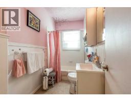 Other - 77 9 Street Ne, Medicine Hat, AB T1A5S1 Photo 8