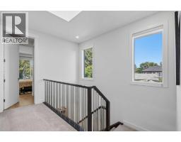 3308 2 Street Nw, Calgary, AB T2K0X9 Photo 25