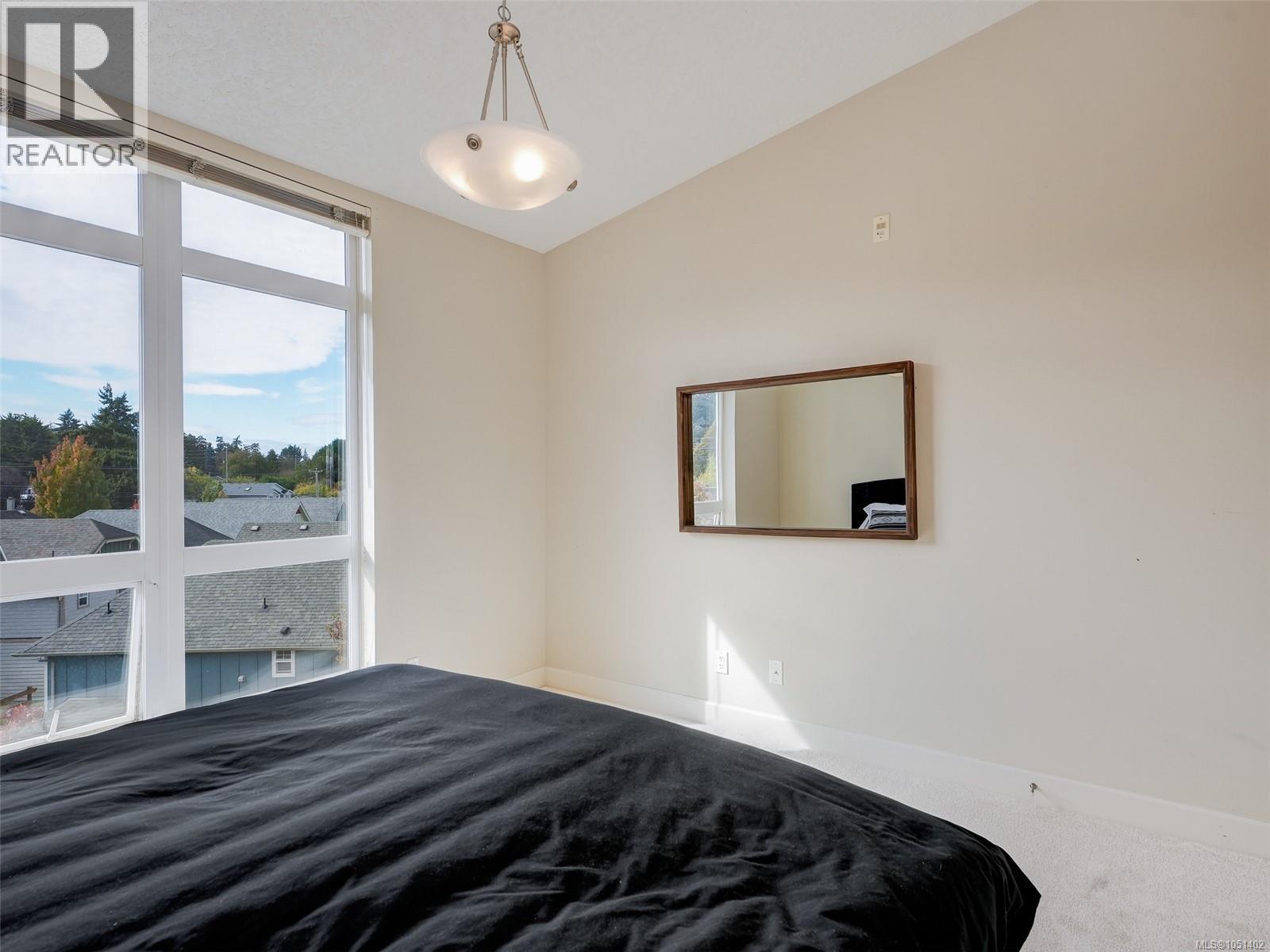 #407 1156 Colville Rd - 14