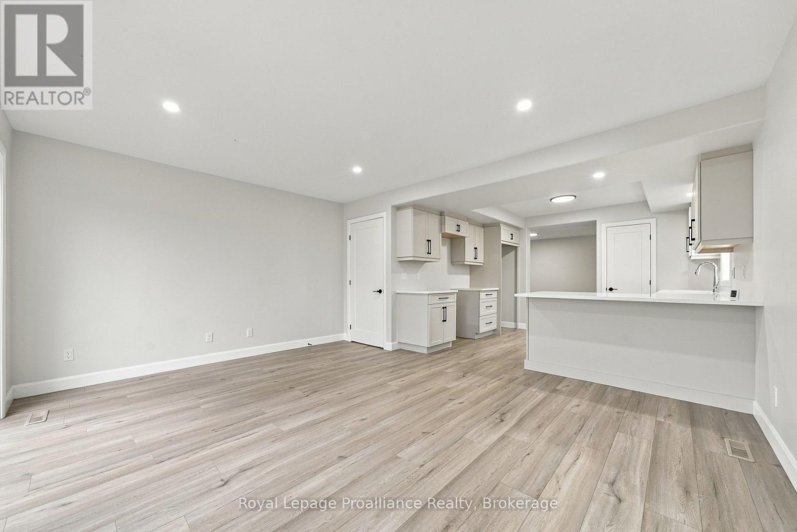 75 COUSINS CRESCENT - 17