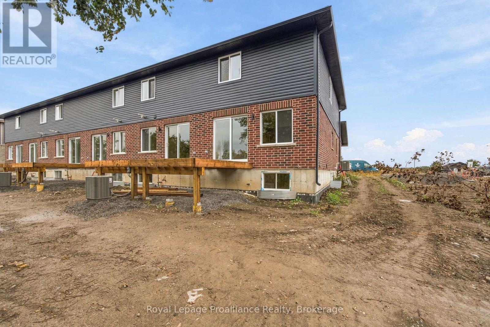 75 COUSINS CRESCENT - Image 32