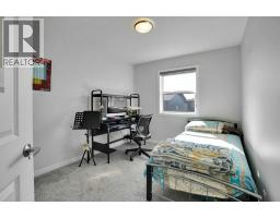 235 Clydesdale Avenue, Cochrane, AB T4C2R1 Photo 35