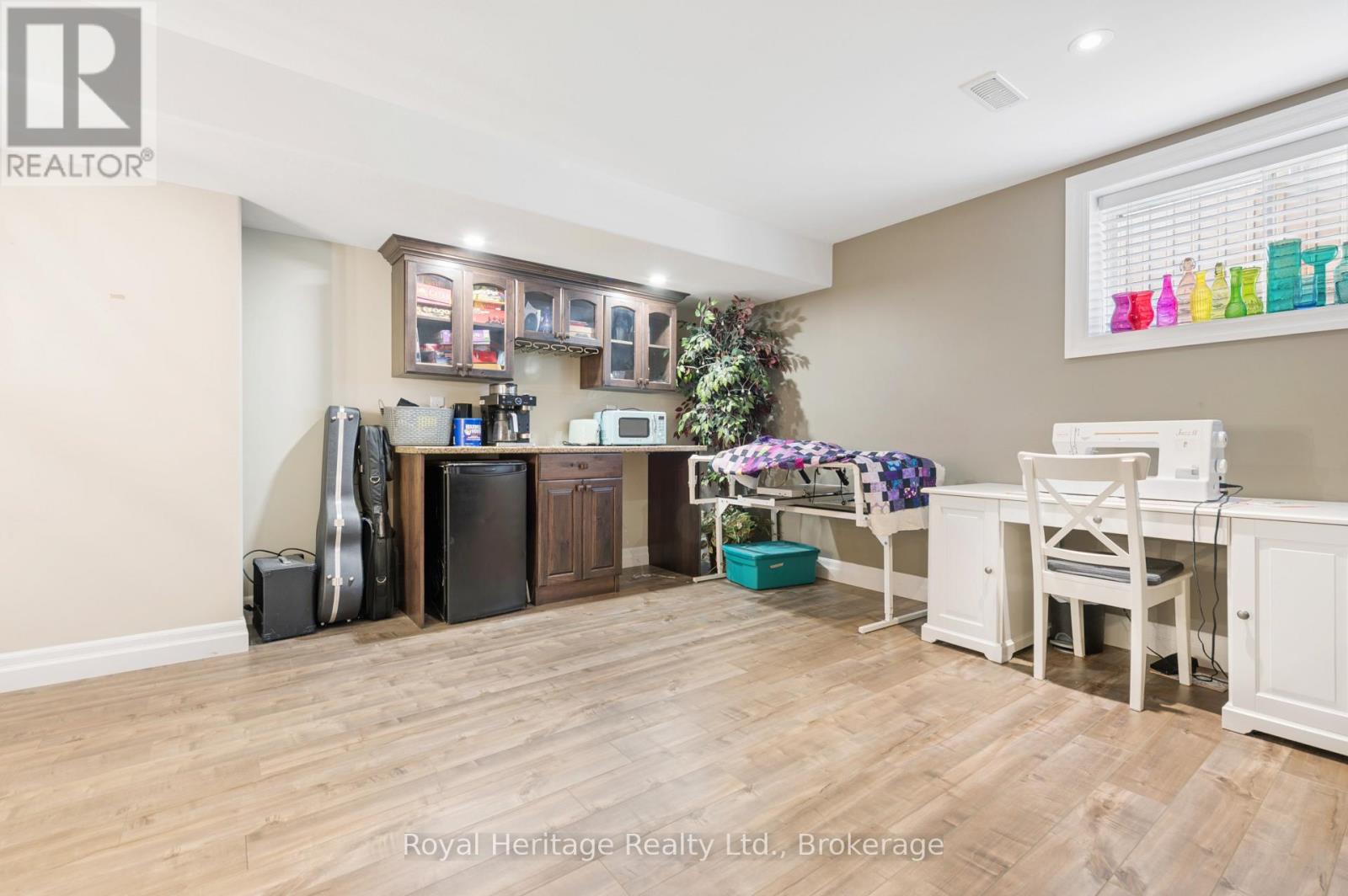 40 Ambrosia Terrace, Quinte West, ON photo 28