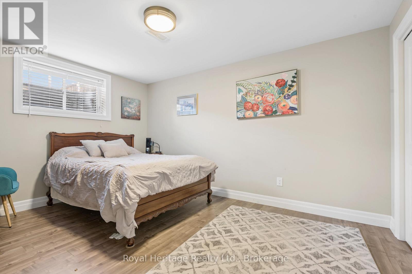 40 AMBROSIA TERRACE - 32