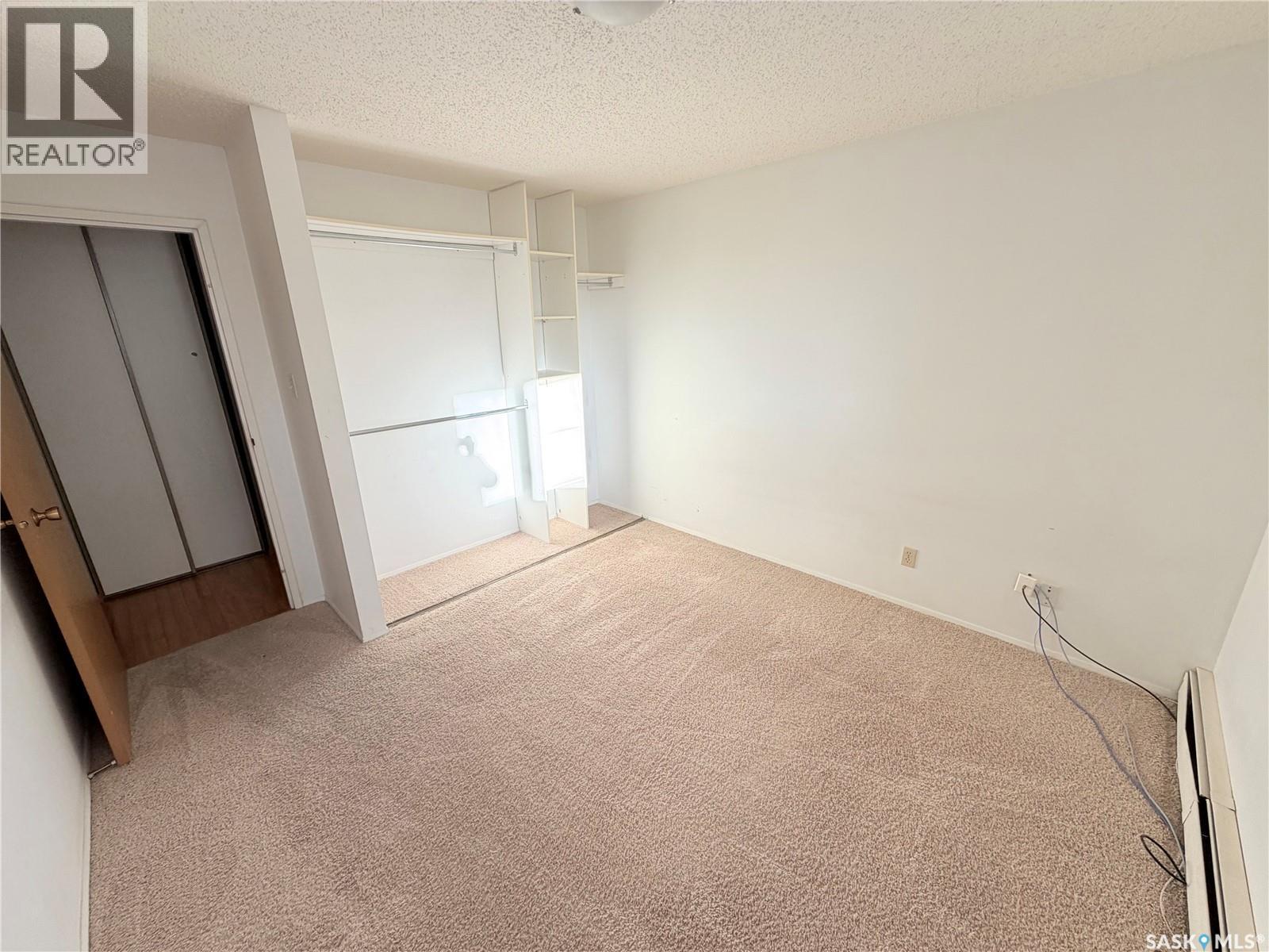 #203B 4040 8th STREET E - Image 22