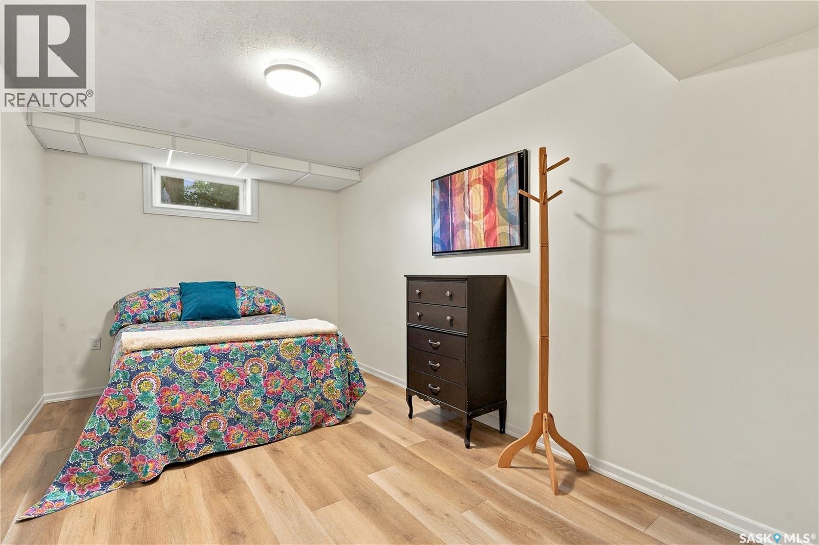 222 Smith ROAD - 43