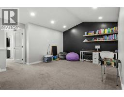 243 Silver Spruce Grove SW - photo 16