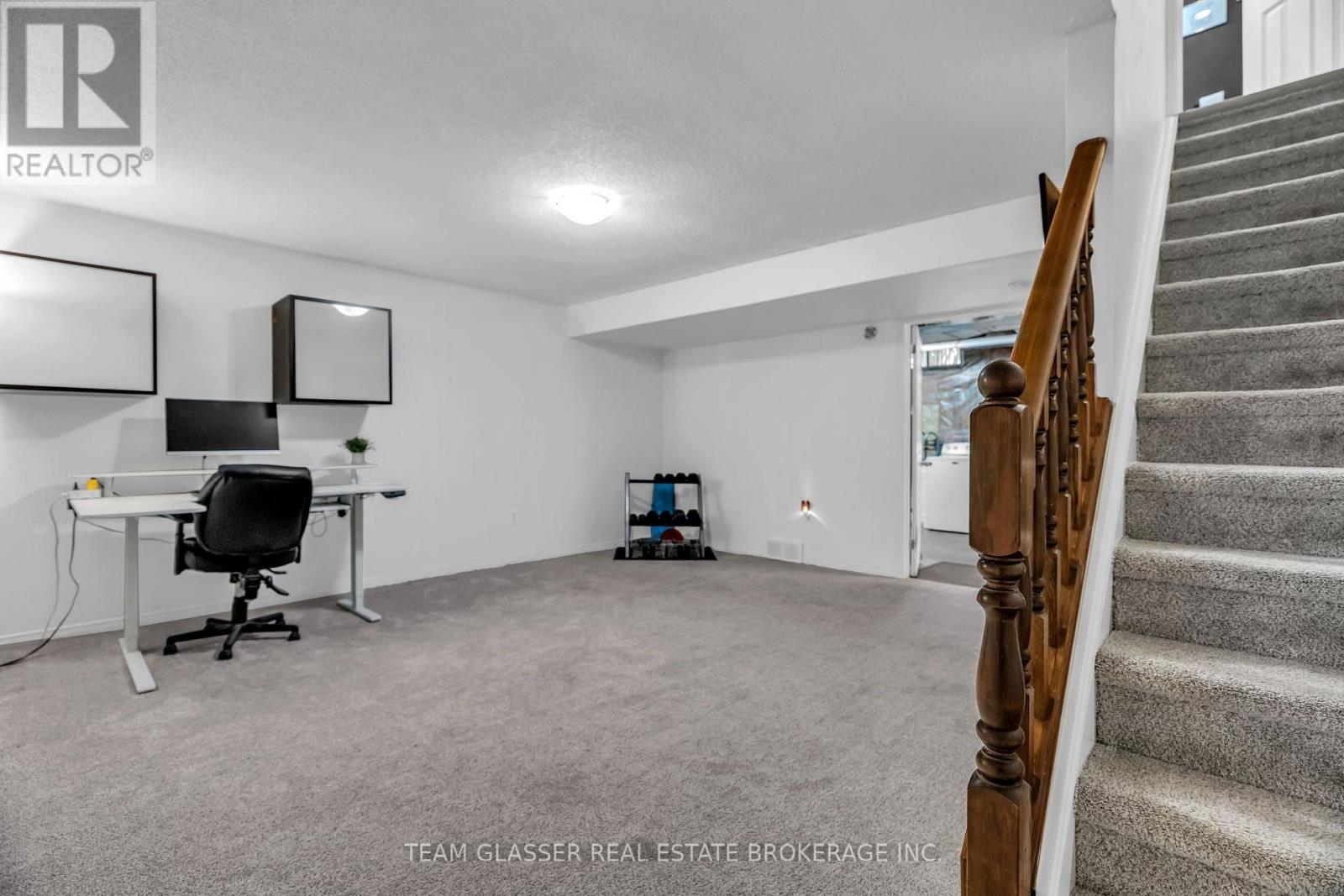 26 DAYBREAK DRIVE - Image 25