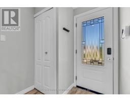 Family room - 26 Daybreak Drive, London East, ON N5V4V7 Photo 8