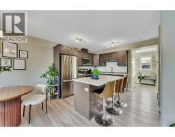 4pc Bathroom - 102, 6300 58a Street, Rocky Mountain House, AB T4T0C2 Photo 7