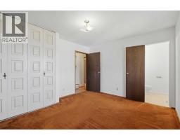 Living room - 3214 57 Avenue, Red Deer, AB T4N5V5 Photo 10