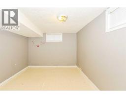 5911 47 Avenue, Camrose, AB T4V0G8 Photo 26