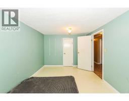 5911 47 Avenue, Camrose, AB T4V0G8 Photo 22