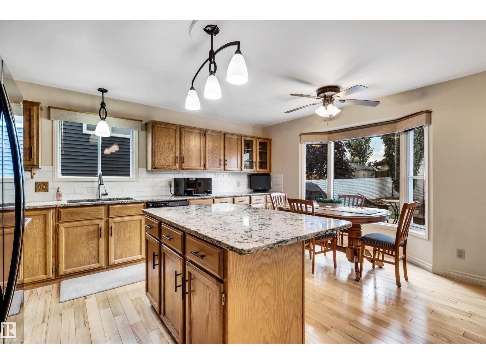 17832 93 Street NW, Lago Lindo — photo 6 of 30: Property photo