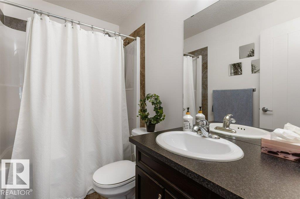 29 NEWGATE WY - 23