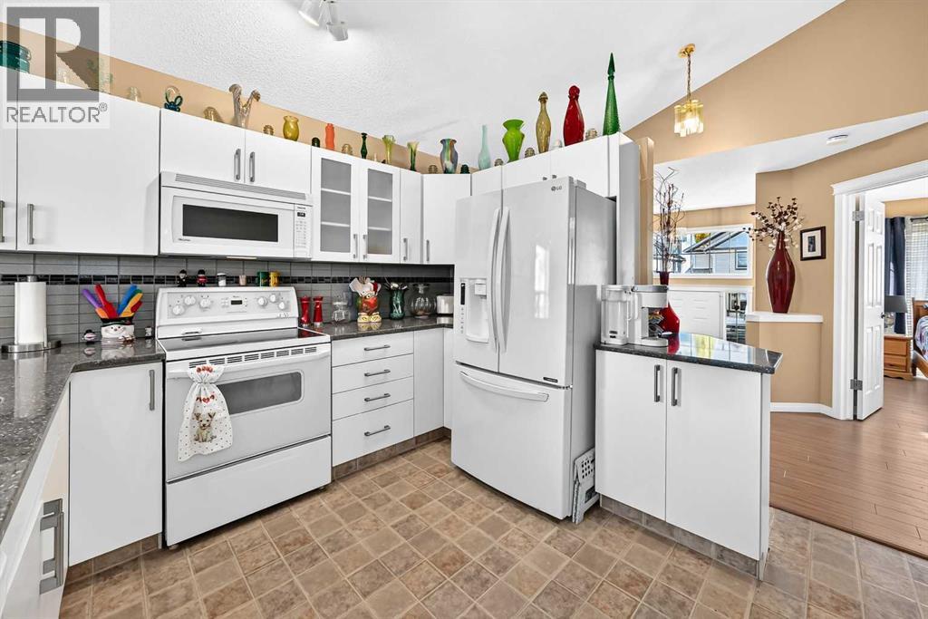 84 TUSCANY VALLEY Drive NW - 7