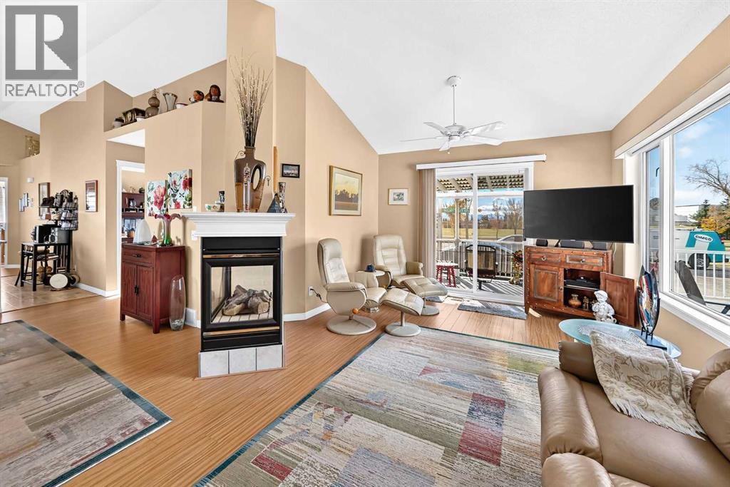 84 TUSCANY VALLEY Drive NW - 15