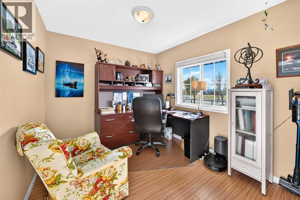 84 TUSCANY VALLEY Drive NW - 26