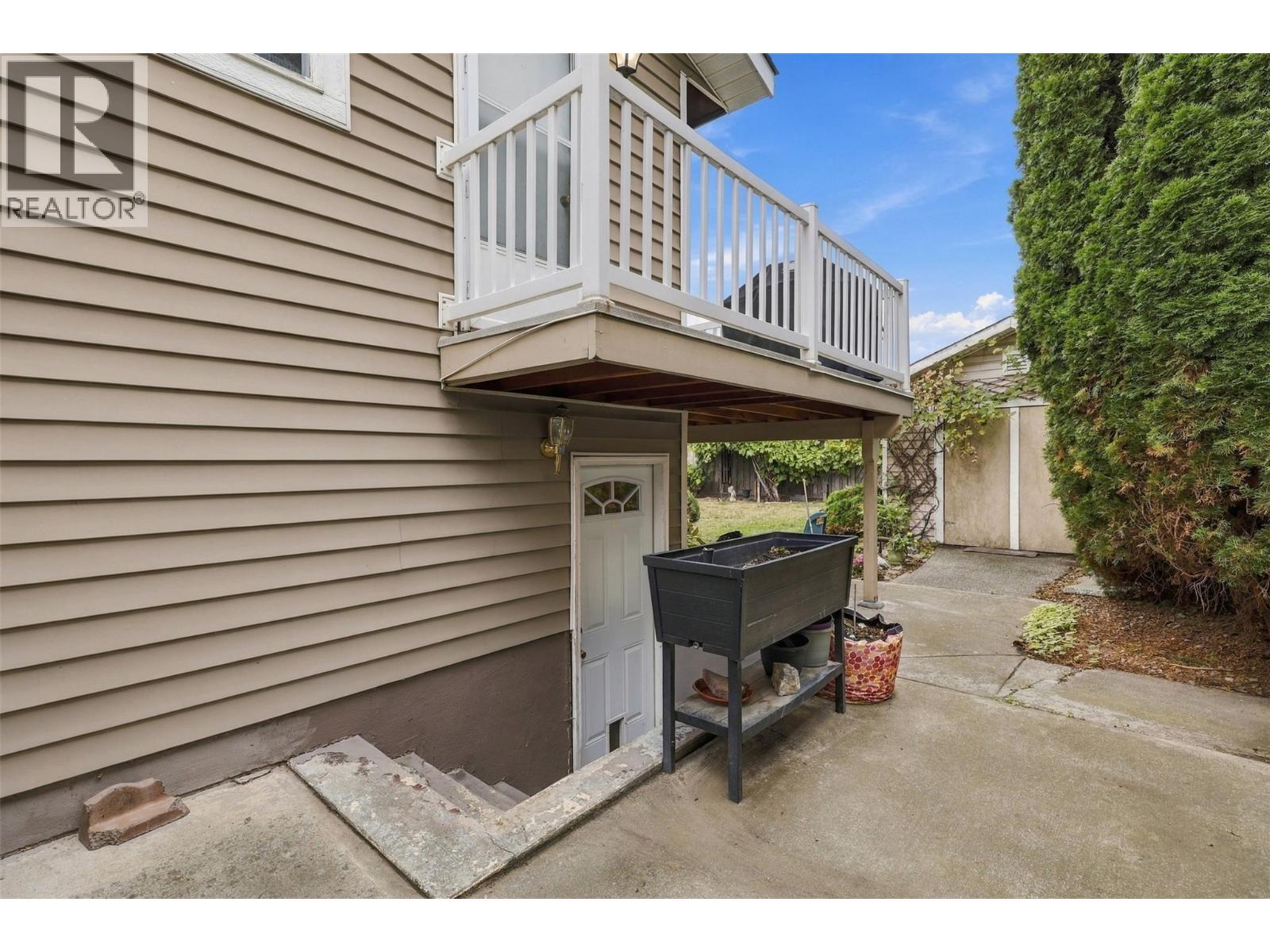 723 Moody Place - Image 23