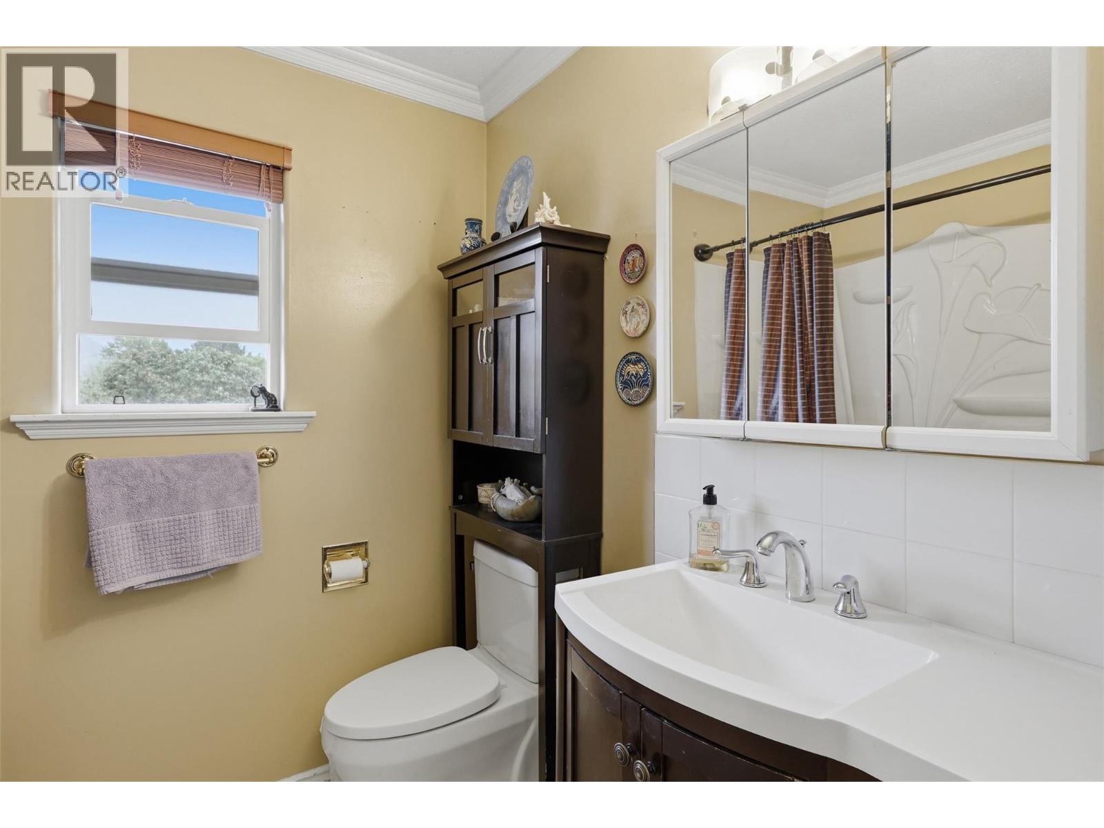 723 Moody Place - Image 13