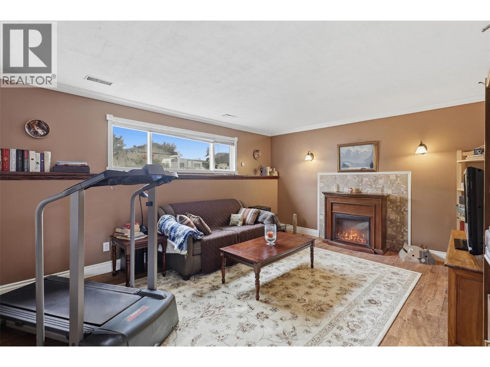 723 Moody Place - Image 15