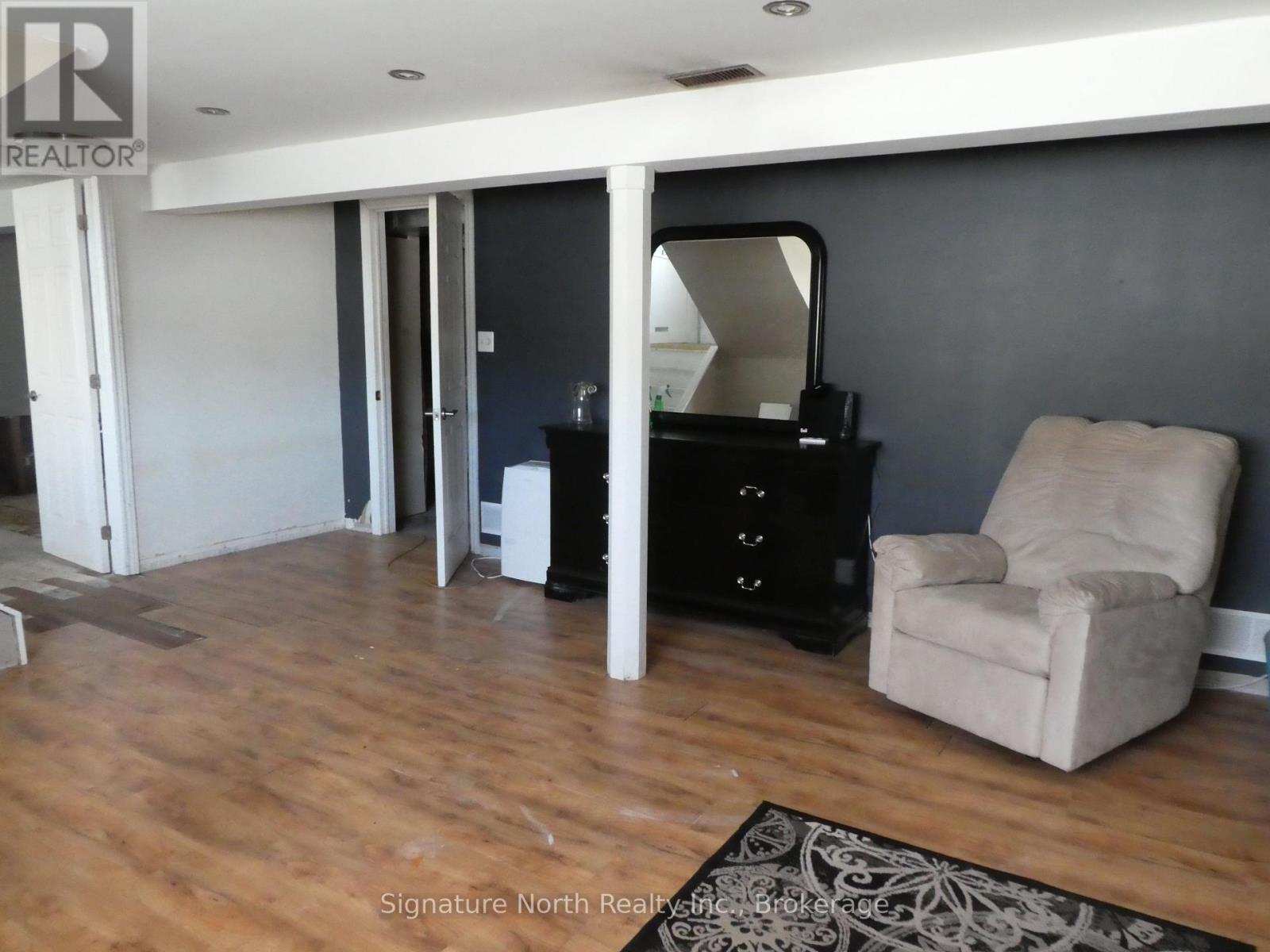 423 BIRCH CRESCENT - 19