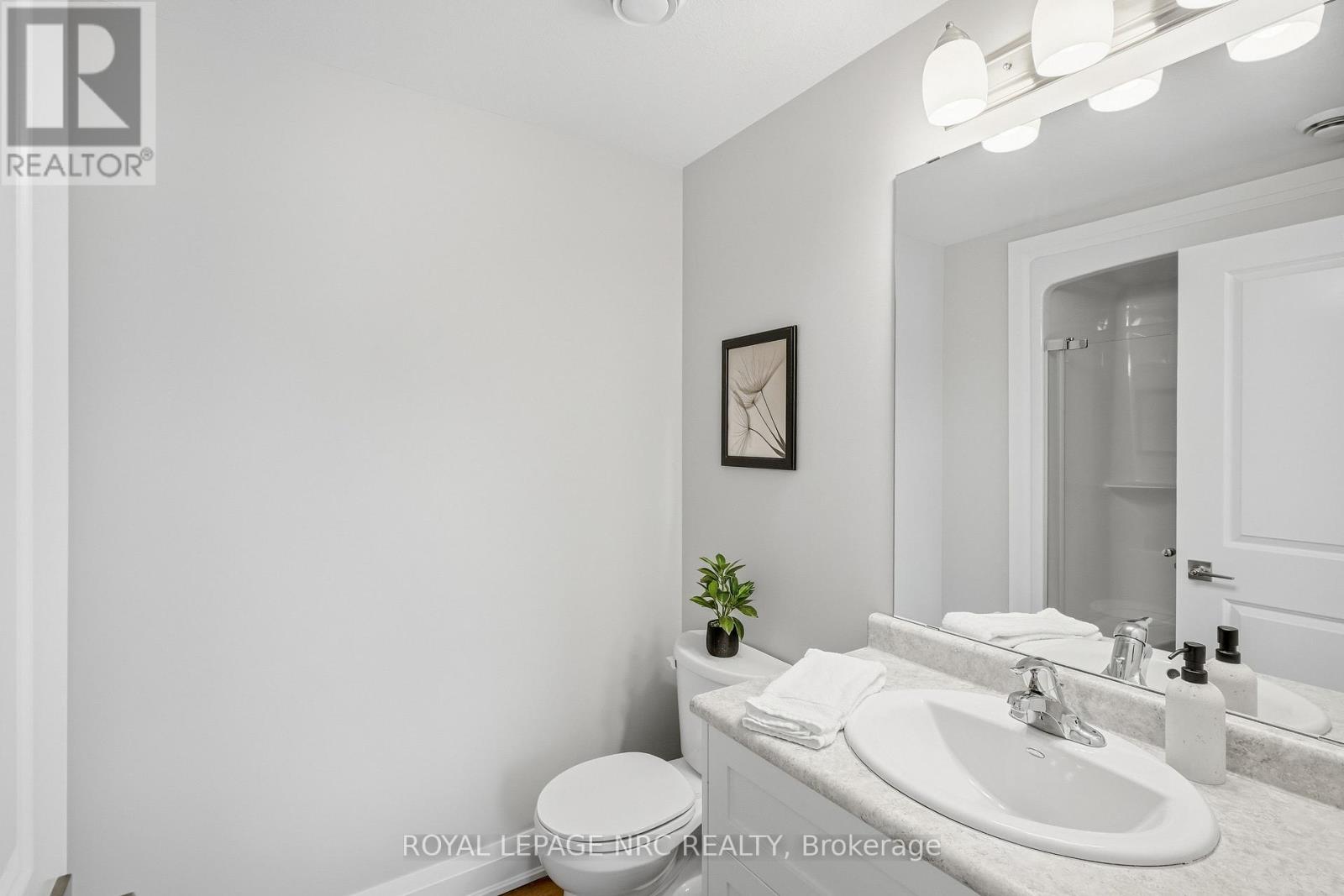#109 120 SUMMERSIDES BOULEVARD - Image 19
