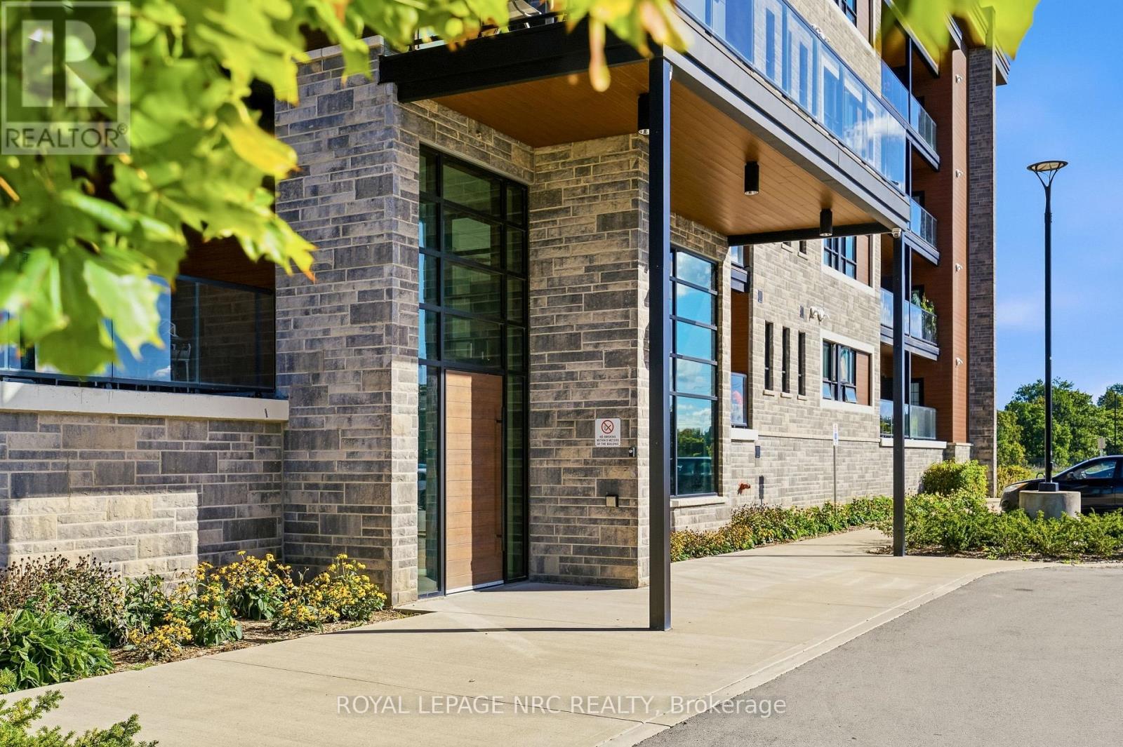 #109 120 SUMMERSIDES BOULEVARD - Image 37