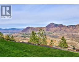1968 Qu'appelle Boulevard, Kamloops, BC V2E0C1 Photo 41