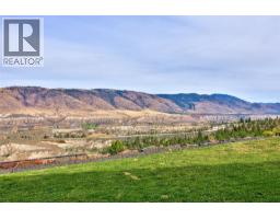 1968 Qu'appelle Boulevard, Kamloops, BC V2E0C1 Photo 42
