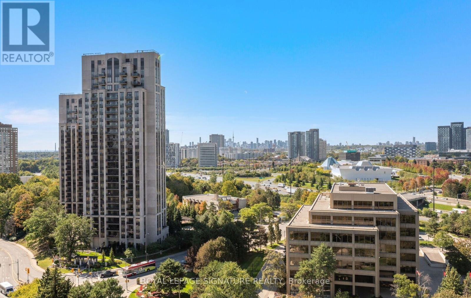 #1704 1 CONCORDE PLACE - Image 30