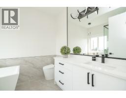 102 1149 Dansey Avenue, Coquitlam, BC V3K3H5 Photo 24