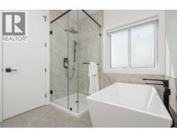 102 1149 Dansey Avenue, Coquitlam, BC V3K3H5 Photo 25