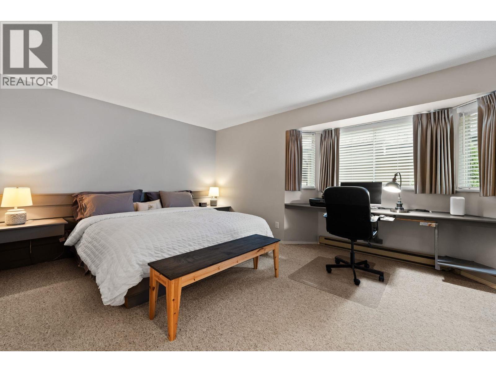 2894 MOUNT SEYMOUR PARKWAY, North Vancouver