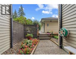 2894 Mount Seymour Parkway, North Vancouver, BC V7H1E9 Photo 37