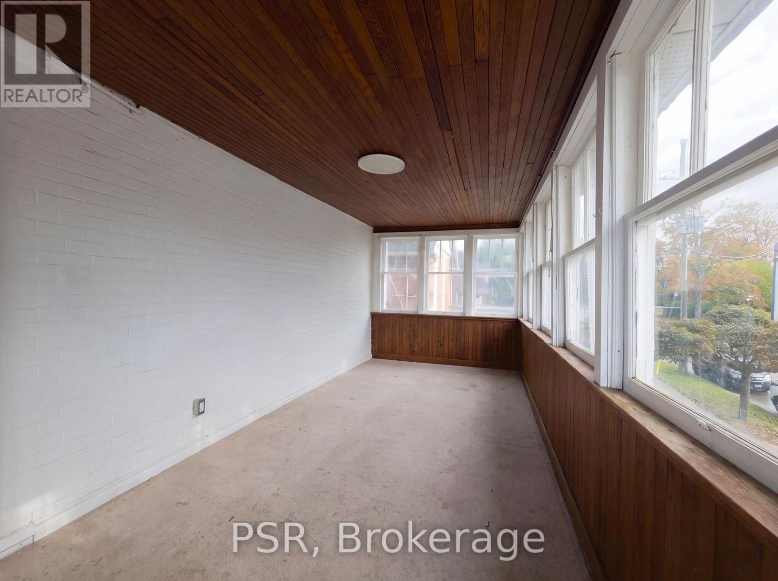 18 Sheldon Avenue North — photo 16