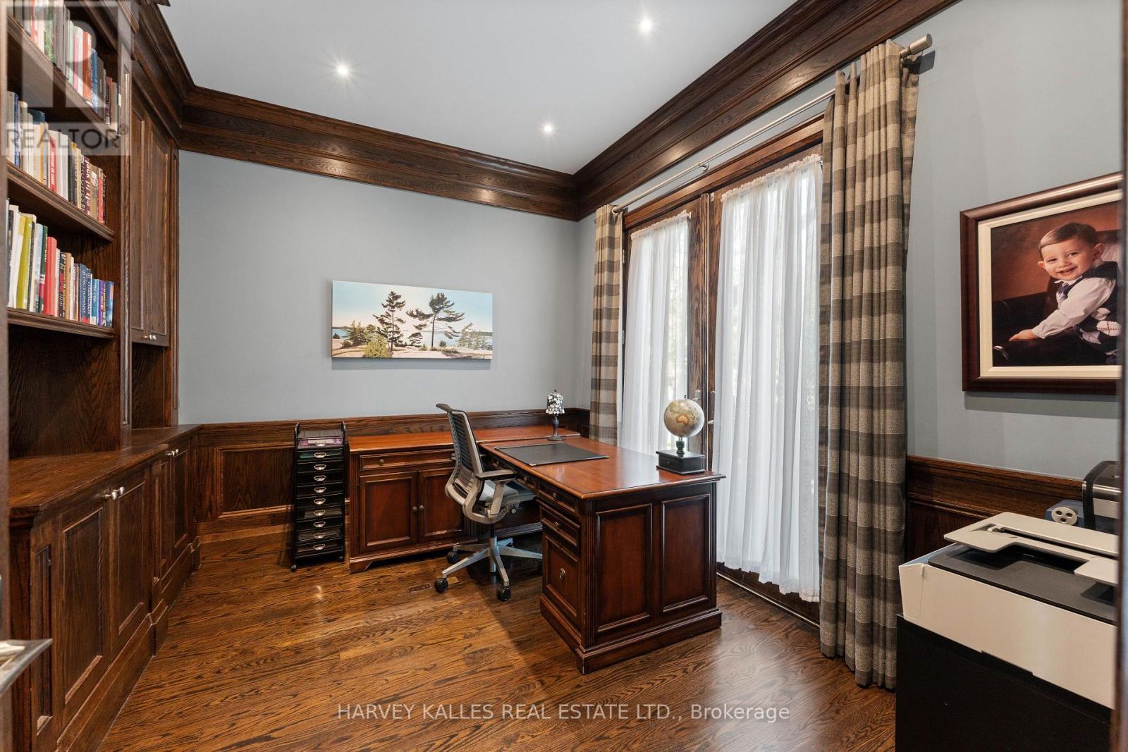 717 Woburn Avenue, Toronto, ON photo 13