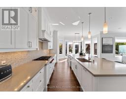 717 Woburn Avenue, Toronto, ON M5M1M2 Photo 18