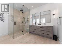 717 Woburn Avenue, Toronto, ON M5M1M2 Photo 32