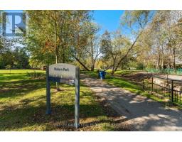 717 Woburn Avenue, Toronto, ON M5M1M2 Photo 50