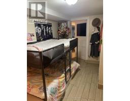 Lower Level - 109 Lippincott Street, Toronto, ON M5S2P2 Photo 10